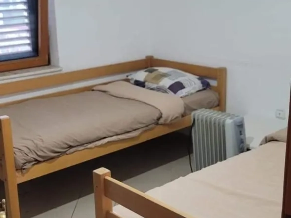 Kuća za smještaj radnika u Lastvi, Budva — fotografija 11