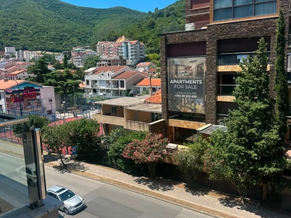 Jednosoban stan sa garažom u Rozinu, Budva — fotografija 12