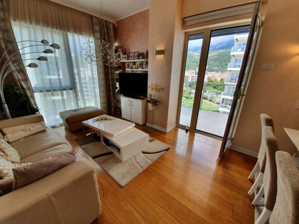 Trosoban stan 89 m² – Budva — fotografija 3