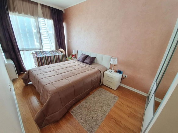Trosoban stan 89 m² – Budva — fotografija 7