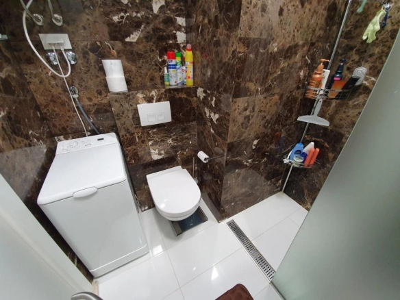 Trosoban stan 89 m² – Budva — fotografija 9