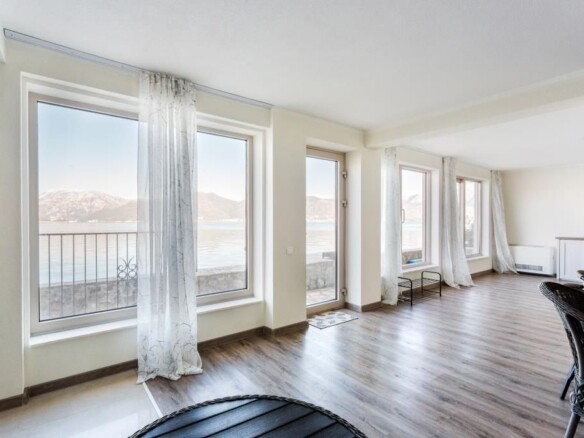 Kuća 240 m² – Krašići, Tivat — fotografija 12