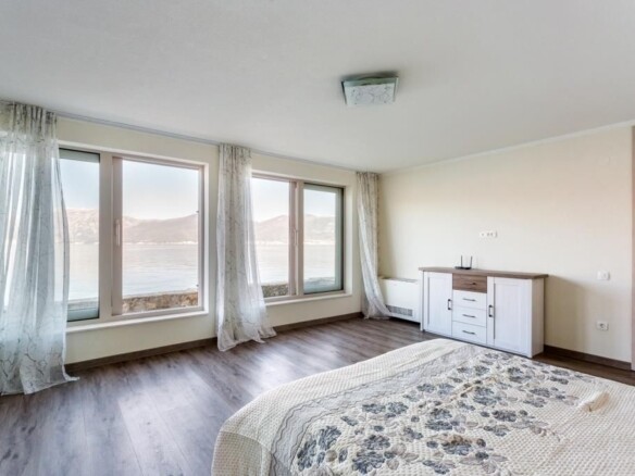 Kuća 240 m² – Krašići, Tivat — fotografija 15