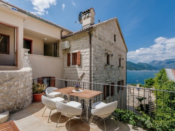 Kuća 370 m² – Kotor — fotografija 8