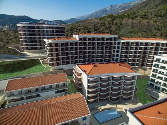 Nov dvosoban stan sa pogledom na more, Bečići, Budva — fotografija 7