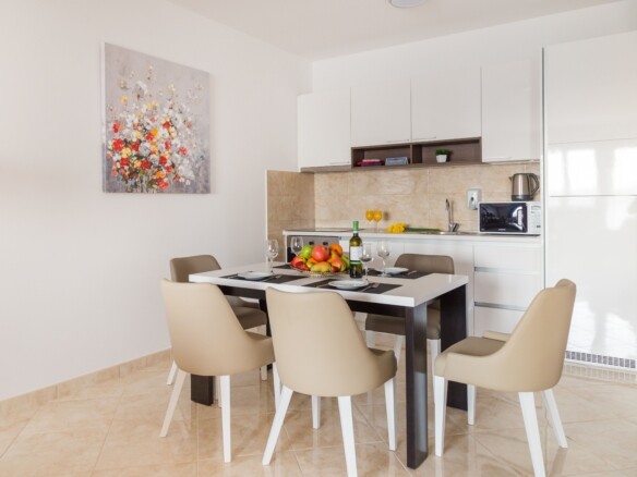 Trosoban stan 107 m² – Bečići, Budva — fotografija 5