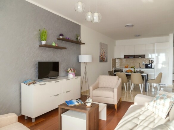 Trosoban stan 107 m² – Bečići, Budva — fotografija 12