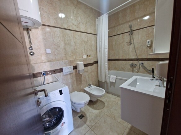 Trosoban stan 107 m² – Bečići, Budva — fotografija 20