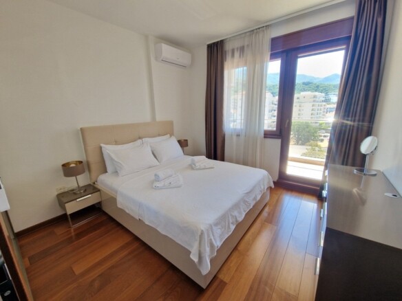 Trosoban stan 107 m² – Bečići, Budva — fotografija 21
