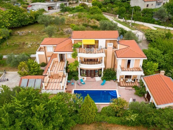 Kuća 375 m² – Kavač, Kotor — fotografija 13