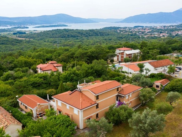 Kuća 375 m² – Kavač, Kotor — fotografija 16