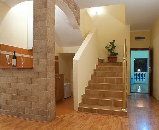 Poslovni prostor 1.723 m² – Buljarica, Budva — fotografija 5