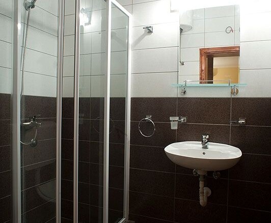 Poslovni prostor 1.723 m² – Buljarica, Budva — fotografija 6