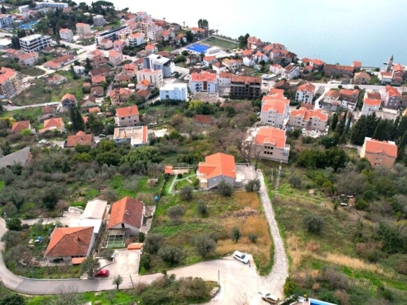 Plac 1.800 m² – Donja Lastva, Tivat — fotografija 14