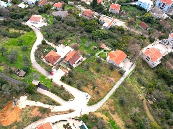 Plac 1.800 m² – Donja Lastva, Tivat — fotografija 17