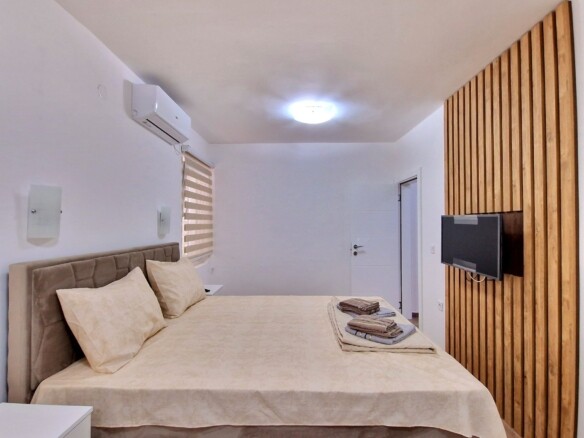 Dvosoban stan 70 m² – Bečići, Budva — fotografija 12