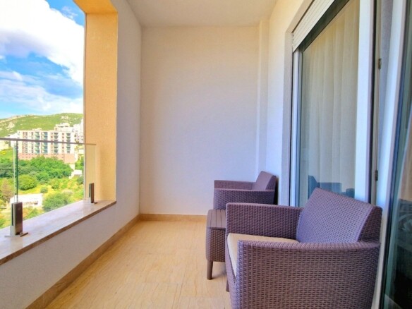 Dvosoban stan 59 m² – Bečići, Budva — fotografija 17