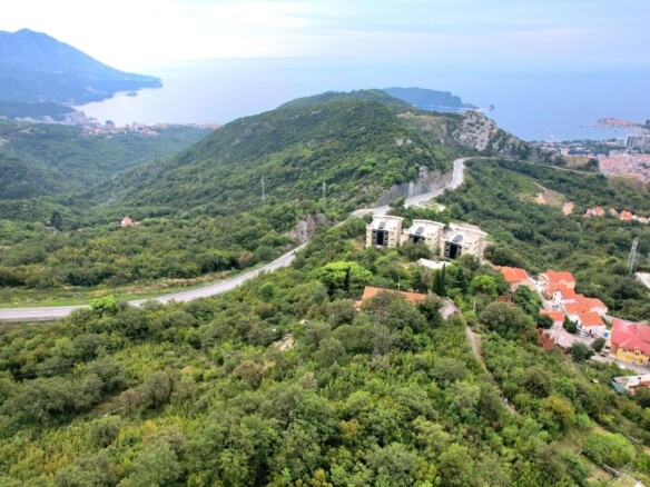 Urbanizovan plac u mjestu Markovići, Budva — fotografija 7
