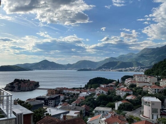 Garsonjera sa pogledom na more, Sveti Stefan, Budva — fotografija 18