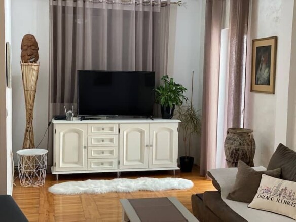 Izdavanje: Trosoban stan 80 m² – Bijeli Do, Budva — fotografija 4