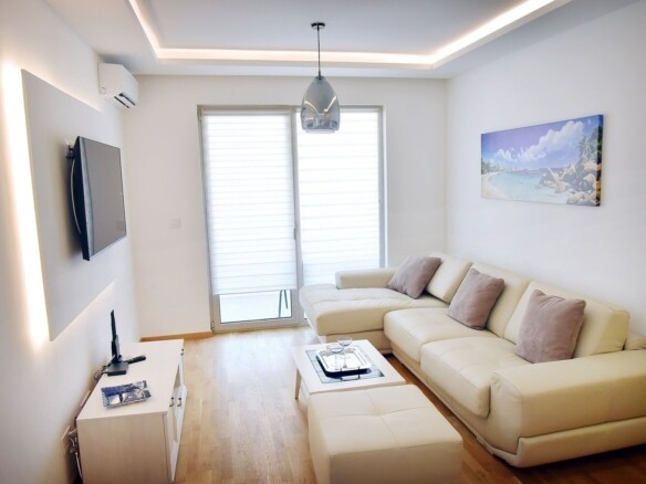 Dvosoban stan 60 m² u Bečićima, Budva — fotografija 2