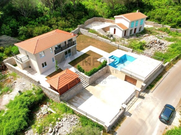 Izdavanje: Kuća 185 m² – Zagora, Kotor — fotografija 7