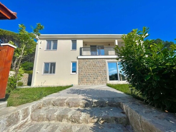 Izdavanje: Kuća 185 m² – Zagora, Kotor — fotografija 8