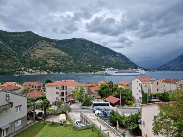 stan Dobrota Kotor