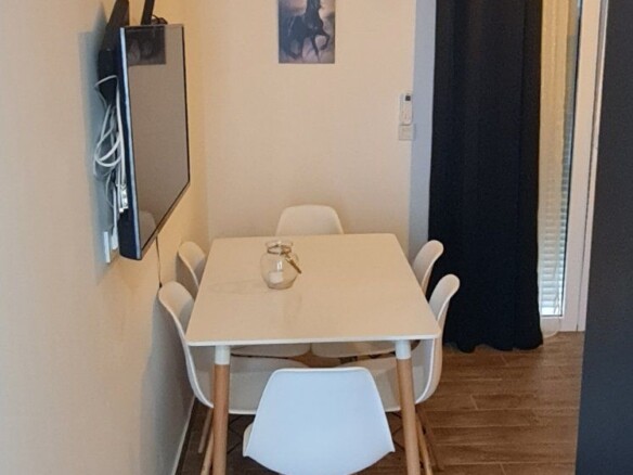 Moderna kuća sa 8 stanova u Gradiosnici, Tivat — fotografija 18