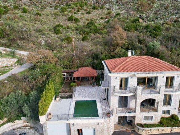 Kuća 300 m² – Reževići, Budva — fotografija 4