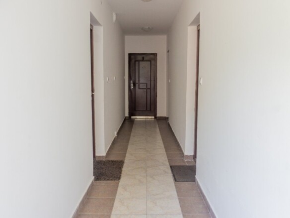 Trospratna kuća apartmanskog tipa u Lastvi Grbaljskoj, Budva — fotografija 5