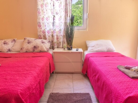 Trospratna kuća apartmanskog tipa u Lastvi Grbaljskoj, Budva — fotografija 14