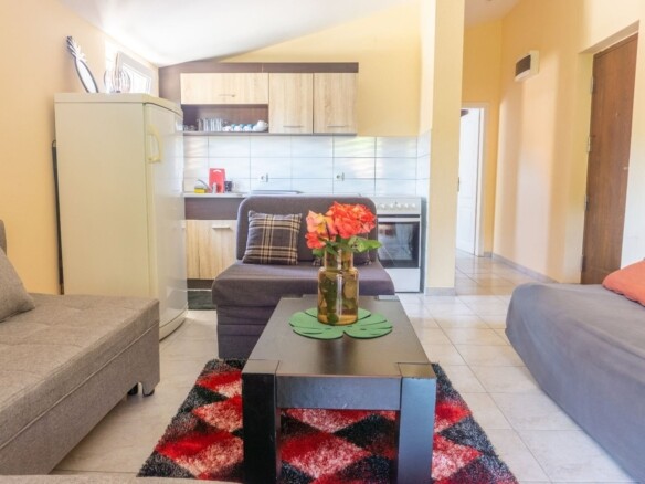 Trospratna kuća apartmanskog tipa u Lastvi Grbaljskoj, Budva — fotografija 21