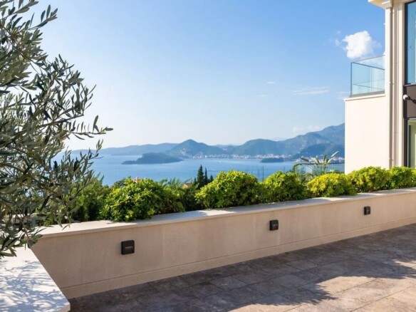 Kuća 400 m² – Blizikuće, Budva — fotografija 14