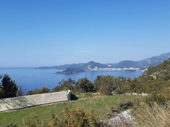 Urbanizovan plac s pogledom na more, Blizikuće, Budva — fotografija 3