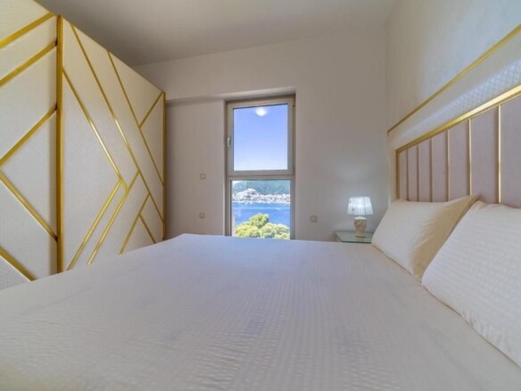 Izdavanje: Trosoban stan 150 m² – Budva — fotografija 10