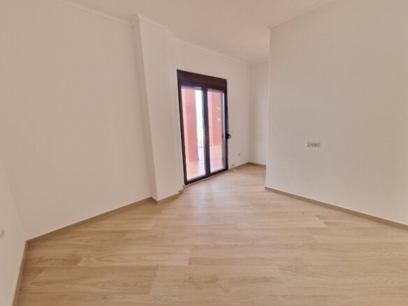 Trosoban stan 227 m² – Dobra Voda, Bar — fotografija 17