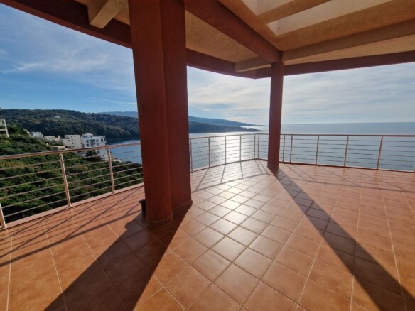 Trosoban stan 227 m² – Dobra Voda, Bar — fotografija 21