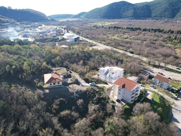 Plac od 1.250 m² u Prijevoru, Budva — fotografija 4