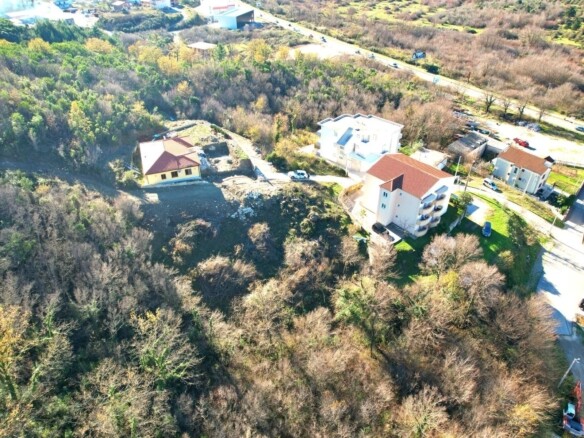 Plac od 1.250 m² u Prijevoru, Budva — fotografija 8