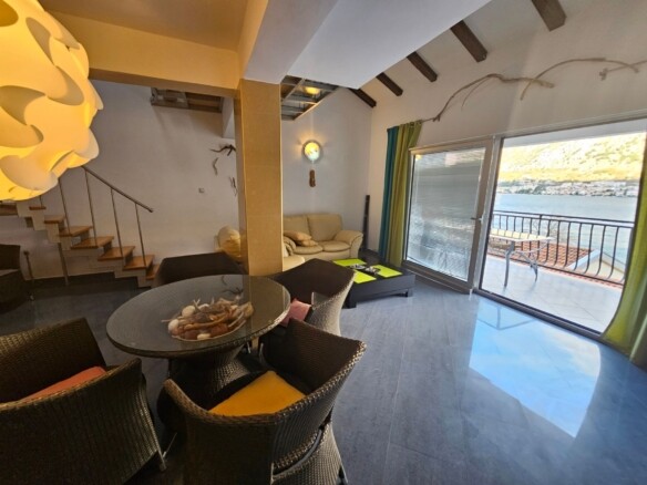 Četvorosoban stan 115 m² – Muo, Kotor — fotografija 14