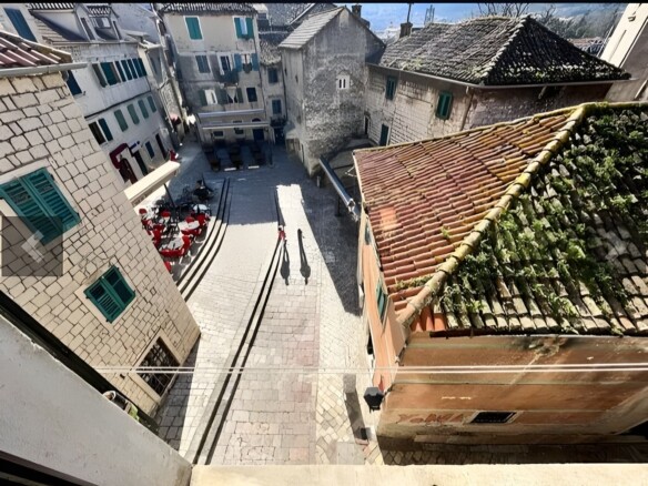 Dvosoban stan u Starom gradu, Kotor — fotografija 2