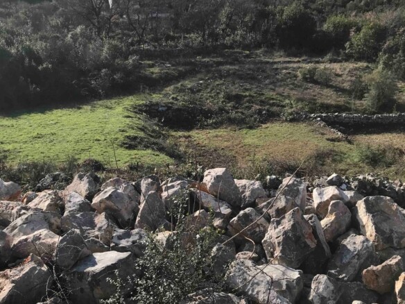 Urbanizovan plac u Lješevićima, Kotor — fotografija 2