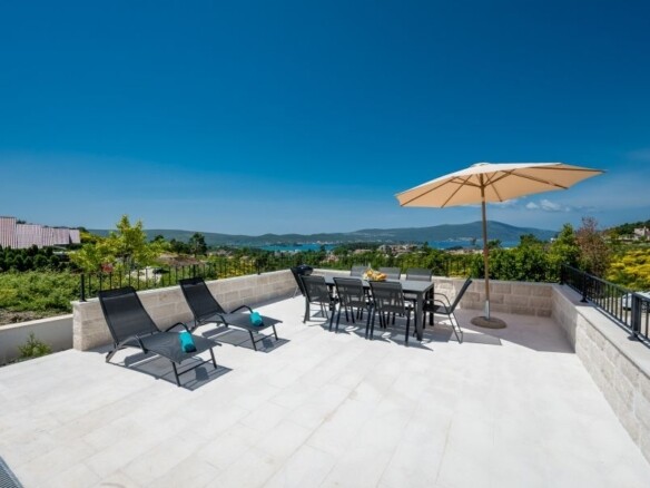 Kuća 250 m² – Tivat — fotografija 14