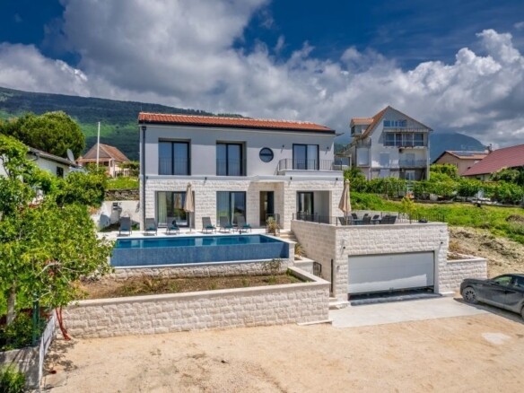Kuća 250 m² – Tivat — fotografija 16