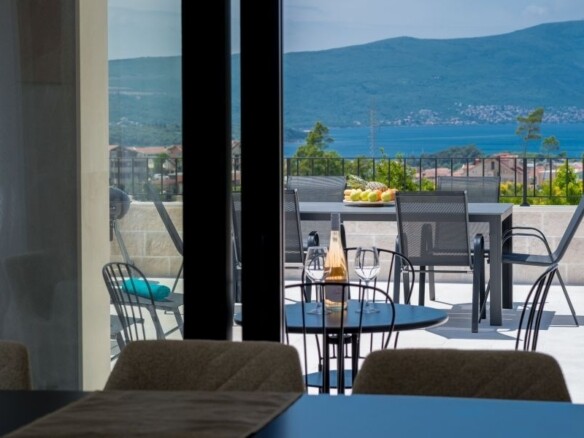 Kuća 250 m² – Tivat — fotografija 19
