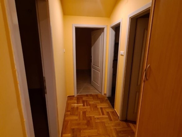 Izdavanje: Trosoban stan 110 m² – Zagorič, Podgorica — fotografija 7