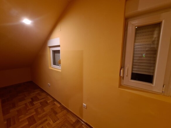 Izdavanje: Trosoban stan 110 m² – Zagorič, Podgorica — fotografija 8