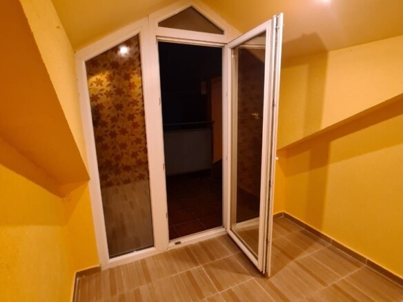 Izdavanje: Trosoban stan 110 m² – Zagorič, Podgorica — fotografija 13