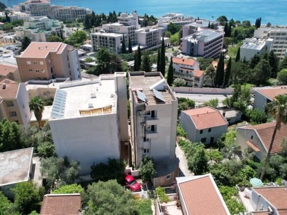 Kuća 1.000 m² – Bečići, Budva — fotografija 5